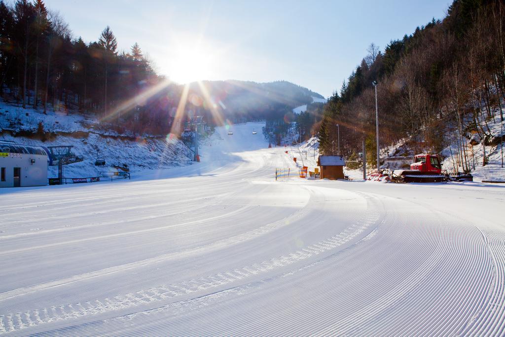 Banská Štiavnica Salamandra Hotel מראה חיצוני תמונה